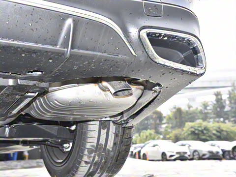 2024�� E 300 L �����˶���