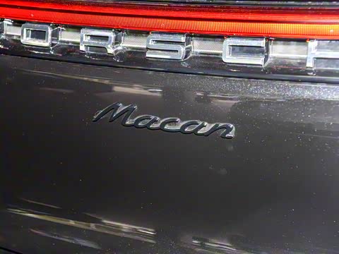 2025�� Macan 2.0T ���ΰ�