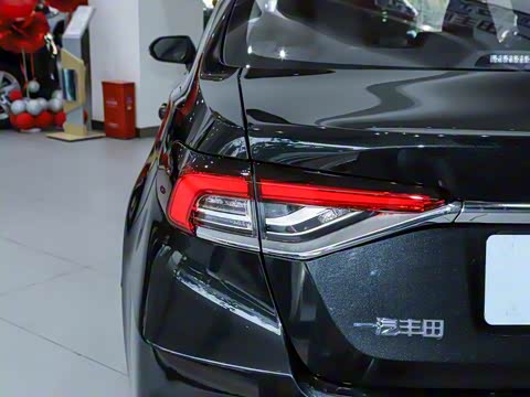 2024�� 1.8L ���ܵ��˫�� ��Ӣ��