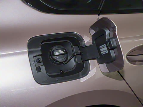 2025�� Pro 380TSI �ǿ���ҫ��