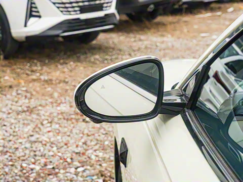 2025�� EV 470KM������