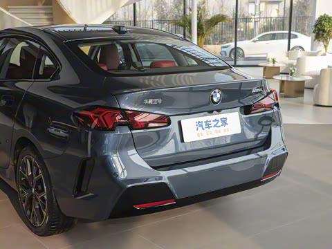 2025�� 225L M�˶���װ