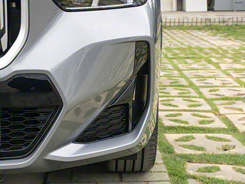 2024�� xDrive25Li M�˶���װ