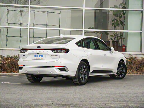 2025�� 1.5T EcoBoost E �춯 ������