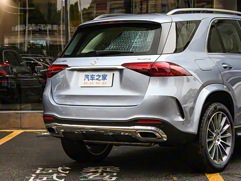 2025�� �Ŀ� GLE 450 4MATIC ������