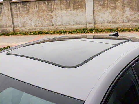 2025�� EV �Ǽݰ� 605KM������