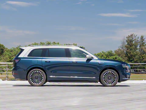 2025�� ���� Ultra�� 52kWh 5����