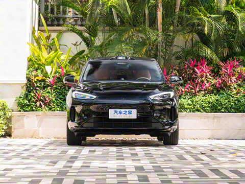 2025�� ����   Ultra ������