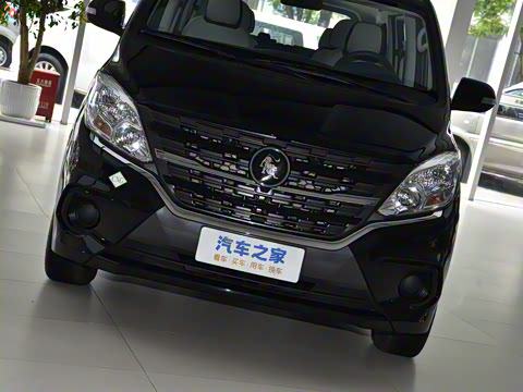 2025�� 2.0L �ֶ�������CNG 7��