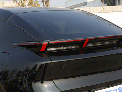 2025�� 530km ����Max