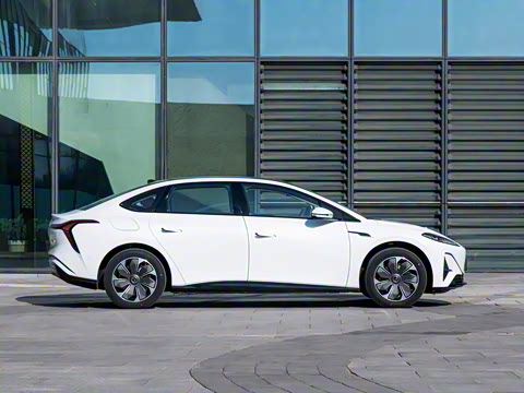 2025�� 750��ѡ��