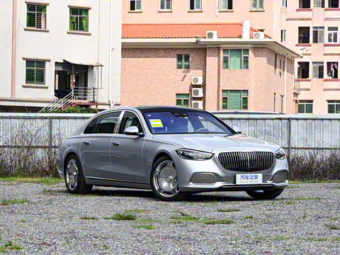 2025�� �Ŀ� S 680 4MATIC