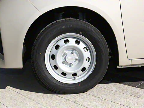 2025�� 1.6L ���������� 7��