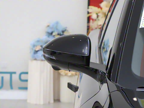 2025�� 636Ultra���Ȱ� 6��