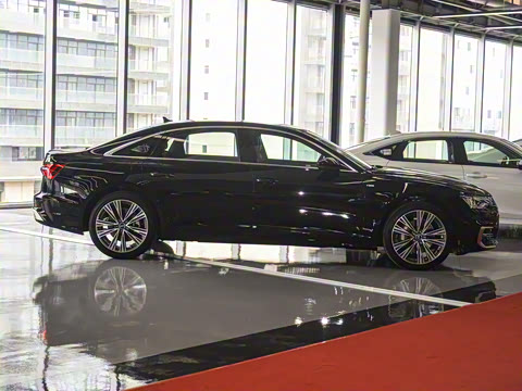 2025 Ŀ 45 TFSI quattro ѡ