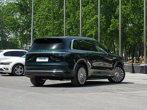 2025�� ���� Ultra�� 53.4kWh 6����