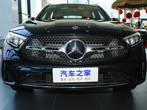 2025�� GLC 260 L 4MATIC ������