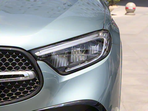 2025�� �Ŀ� GLC 300 L 4MATIC ������ 5��