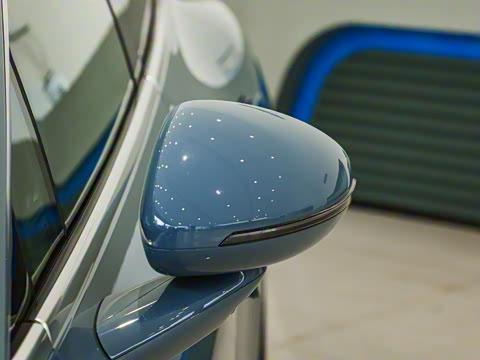 2025�� 855km Max