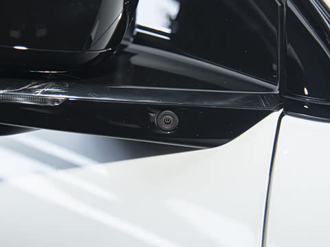 2025�� 702 �������� Ultra