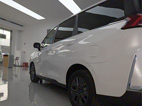 2025�� �콢��