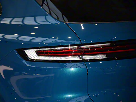 2025�� Cayenne 3.0T