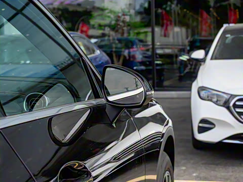 2024�� GLC 260 L 4MATIC ������ 5��