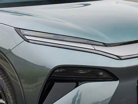 2025�� DM 215KM�����״��콢��