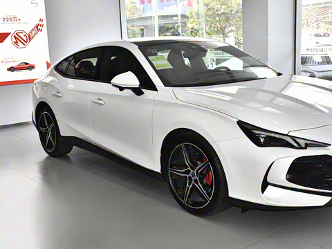 2025�� 2.0T Trophy+ �����˶���