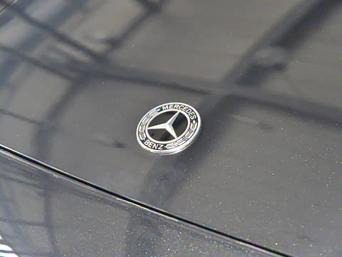 2025�� E 300 ʱ�����˶���