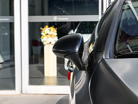 2025�� CLE 300 4MATIC �����ͽ��ܳ�