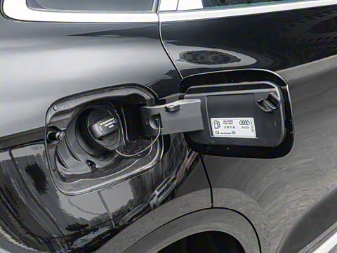 2025�� 45�����ذ� 40 TFSI ʱ�ж�����