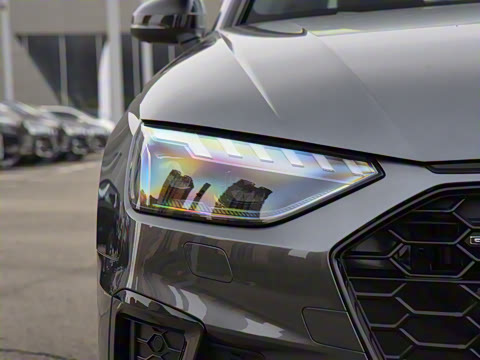 2025�� 200���������� 45 TFSI quattro ��ѡ������