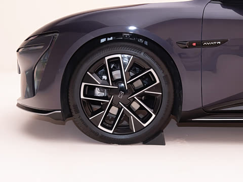 2025�� Max���̰�