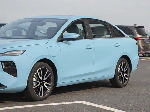 2025�� 520km ������