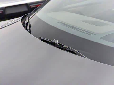 2025�� EV �Ǽݰ� 701KM������