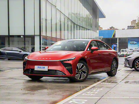 2025�� ���� Pro ���ٸ�����ʻ