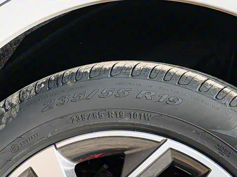 2025�� 45�����ذ� 40 TFSI ����������