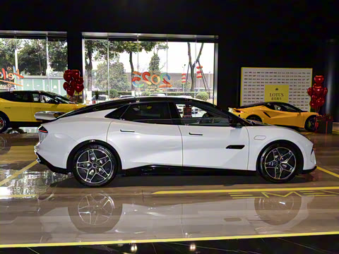 2025�� 600 ���а�