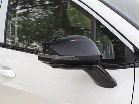 2025�� 2.0T �������������