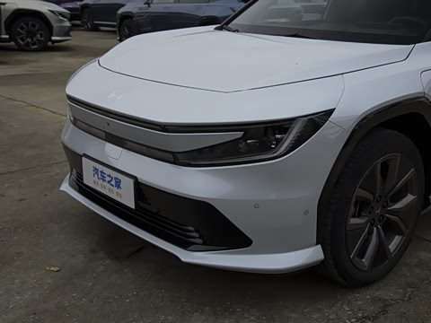 2025�� ����������Max