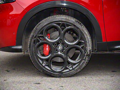 2024�� 2.0T 268HP AWD Veloce���� Plus��