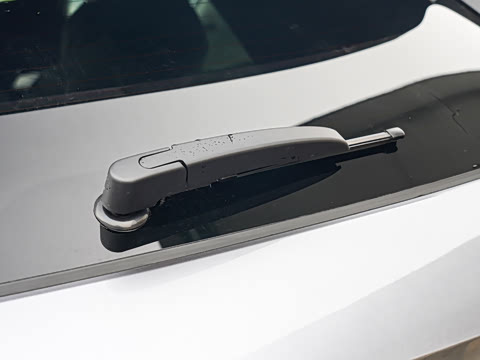 2025�� EV �Ǽݰ� 520km �����