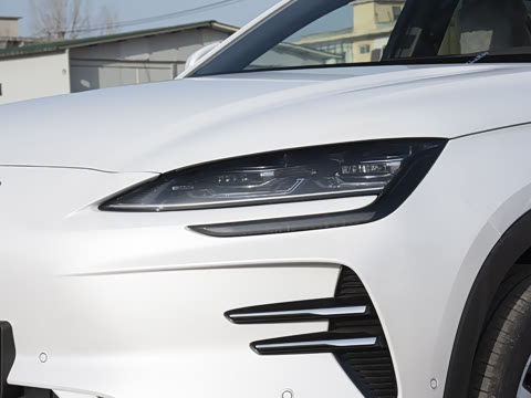 2025�� EV �Ǽݰ� 520km �����