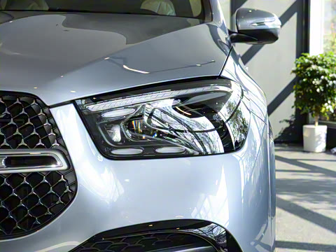 2025�� GLE 450 4MATIC ������