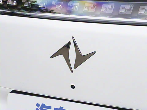 2025�� 210Ultra�Ǽݰ� 6��