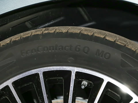 2025�� GLC 300 4MATIC ����SUV