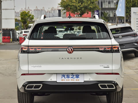 2024�� 380TSI ����R-LineѲ�ΰ�