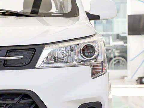 2025�� 1.5L �����Ϳͳ�(������)7��