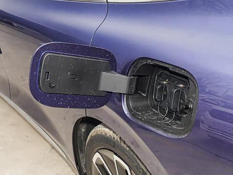 2025�� ���� 600km������